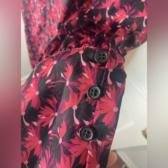 Ronny Kobo Collection Black and Pink Floral Long Sleeve Dress missing button - Picture 9 of 15